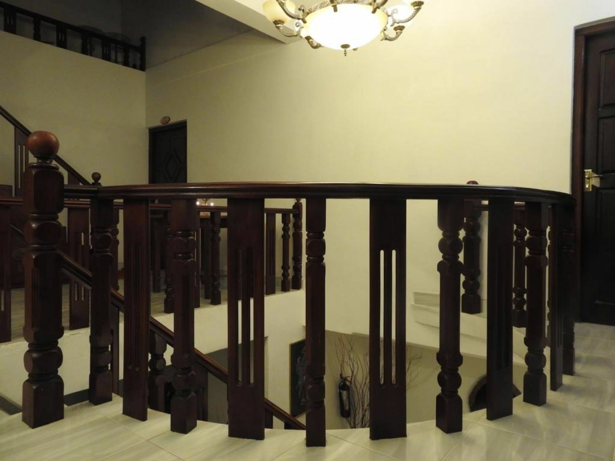 Oak Wood Inn Kandy Dış mekan fotoğraf