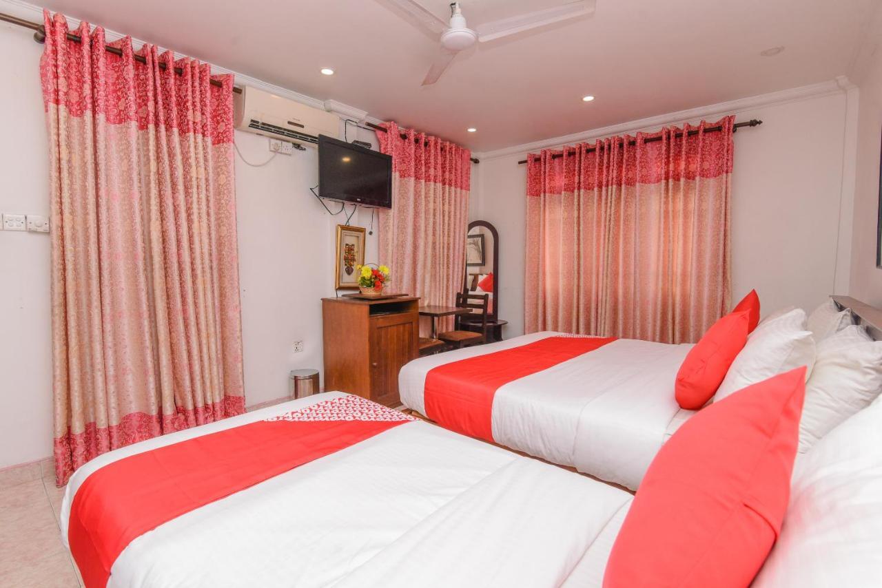 Oak Wood Inn Kandy Dış mekan fotoğraf